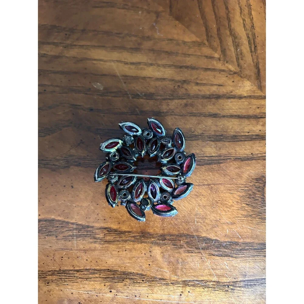 Signed Alice Caviness Wreath Brooch | , Mid-Century Costume Jewelry